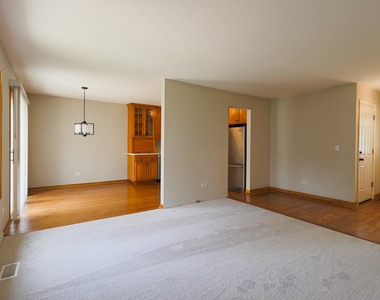 1000 Hunter Street - Photo Thumbnail 8