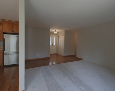 1000 Hunter Street - Photo Thumbnail 7