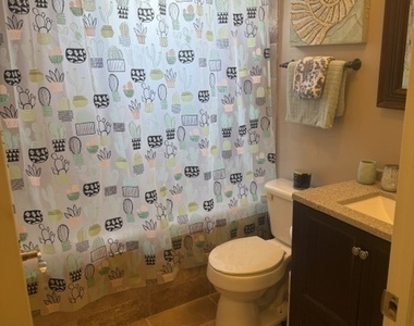 1367 E 64th Street - Photo Thumbnail 23