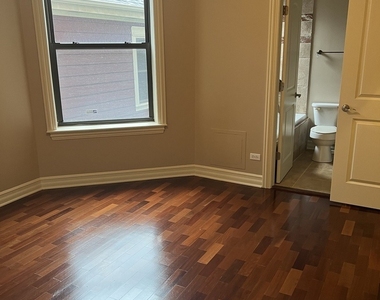 1367 E 64th Street - Photo Thumbnail 18