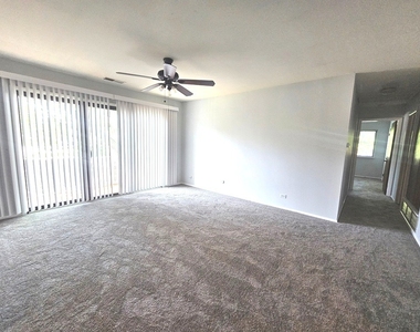 1182 Northbury Lane - Photo Thumbnail 4