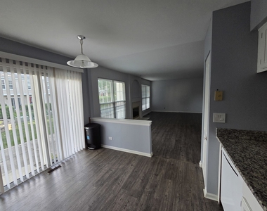4793 Amber Circle - Photo Thumbnail 6