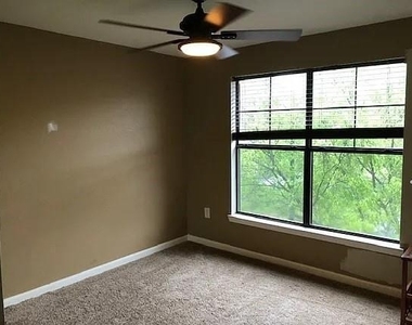 211 North Avenue - Photo Thumbnail 4
