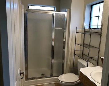 211 North Avenue - Photo Thumbnail 1
