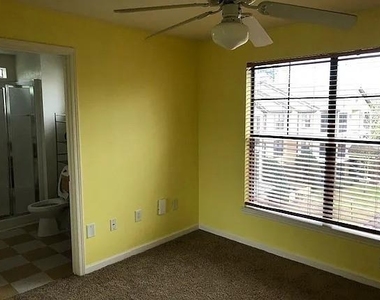 211 North Avenue - Photo Thumbnail 5