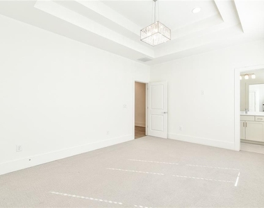 5858 Westin Road - Photo Thumbnail 15