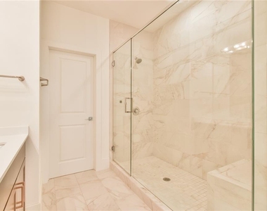 5858 Westin Road - Photo Thumbnail 23
