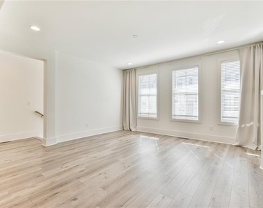 5858 Westin Road - Photo Thumbnail 4