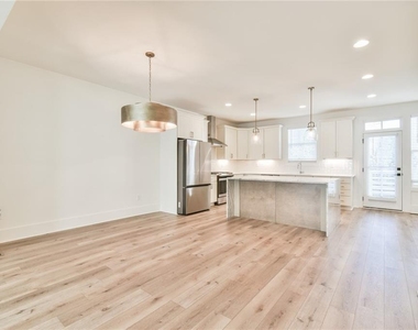 5858 Westin Road - Photo Thumbnail 6