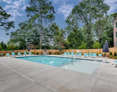 513 Burton Drive - Photo Thumbnail 18