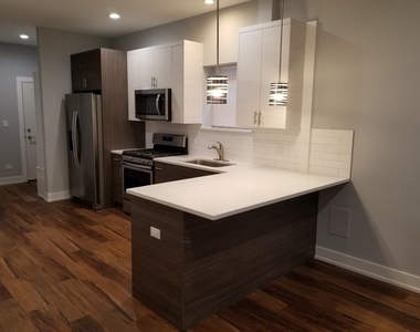 4851 N Central Avenue - Photo Thumbnail 3