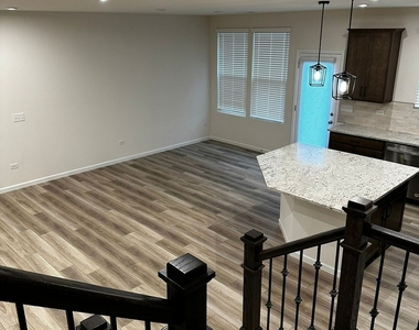 12760 S Nicholas Drive - Photo Thumbnail 11