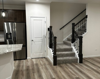 12760 S Nicholas Drive - Photo Thumbnail 12