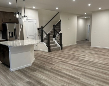 12760 S Nicholas Drive - Photo Thumbnail 4