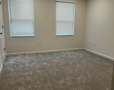 12760 S Nicholas Drive - Photo Thumbnail 21