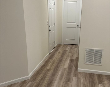 12760 S Nicholas Drive - Photo Thumbnail 1