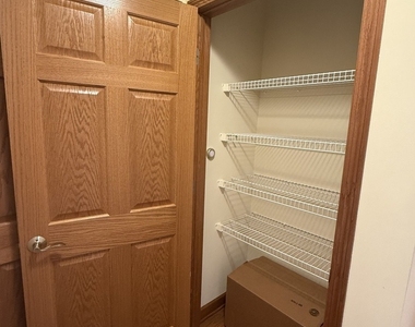 7050 183rd Street - Photo Thumbnail 13