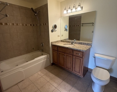 7050 183rd Street - Photo Thumbnail 18