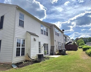 3611 Gainesway Trace - Photo Thumbnail 57