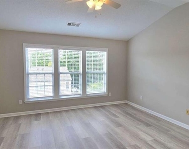 3611 Gainesway Trace - Photo Thumbnail 43