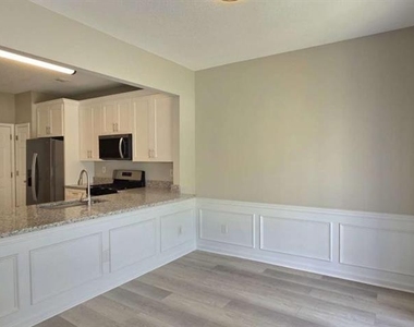 3611 Gainesway Trace - Photo Thumbnail 19