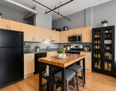 2024 S Wabash Avenue - Photo Thumbnail 5