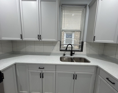 7940 S Carpenter Street - Photo Thumbnail 19