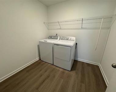 30 Everly Way - Photo Thumbnail 21