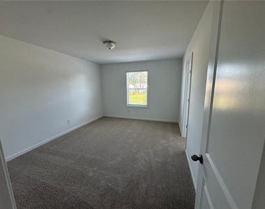 30 Everly Way - Photo Thumbnail 17