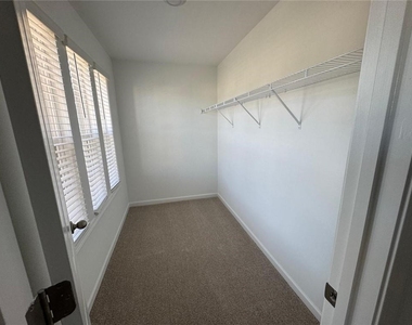 30 Everly Way - Photo Thumbnail 18