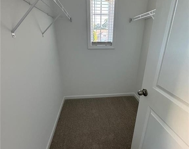 30 Everly Way - Photo Thumbnail 20
