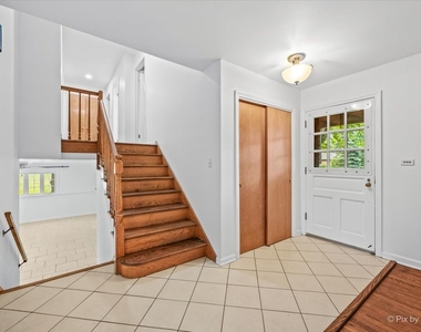 116 S Deerpath Road - Photo Thumbnail 1