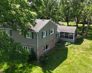 116 S Deerpath Road - Photo Thumbnail 29