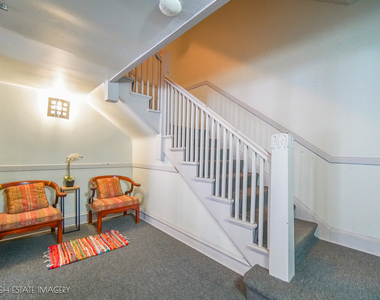 6720 S Paxton Avenue - Photo Thumbnail 1
