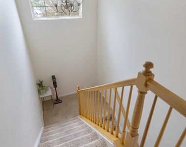 726 Hanbury Drive - Photo Thumbnail 15