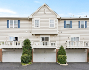 726 Hanbury Drive - Photo Thumbnail 19