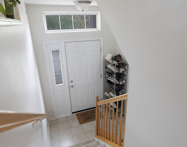 726 Hanbury Drive - Photo Thumbnail 14
