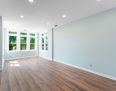 3720 W Eddy Street - Photo Thumbnail 1