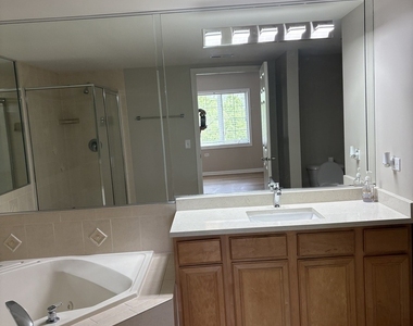 14100 Sheffield Drive - Photo Thumbnail 10