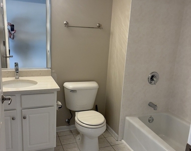 14100 Sheffield Drive - Photo Thumbnail 7