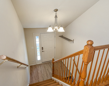 2409 Wilton Lane - Photo Thumbnail 2