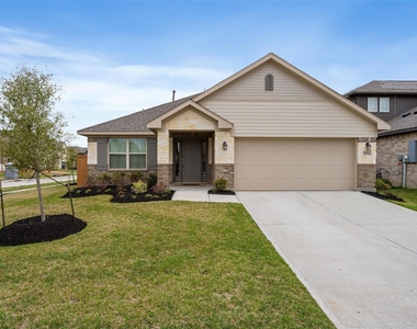 13724 Sabine Lake Drive - Photo Thumbnail 7