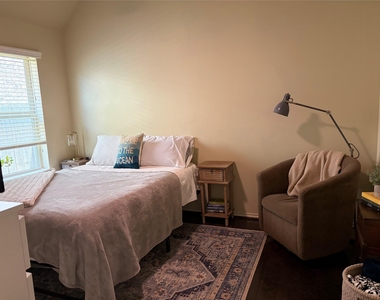 27134 Postwood Manor Ct - Photo Thumbnail 8