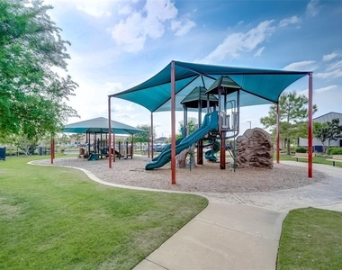 27134 Postwood Manor Ct - Photo Thumbnail 14