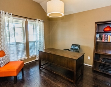27134 Postwood Manor Ct - Photo Thumbnail 2