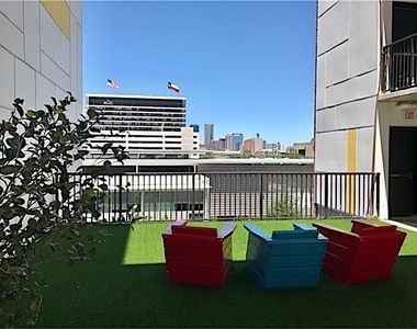 3550 Main Street - Photo Thumbnail 42