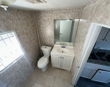 412 N 8th Street - Photo Thumbnail 15