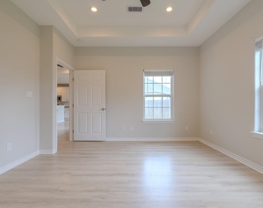 2422 Cardinal Drive - Photo Thumbnail 19