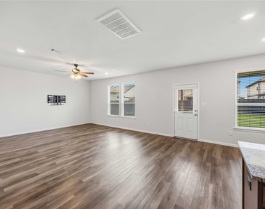 23834 Thistle Spud Lane - Photo Thumbnail 4
