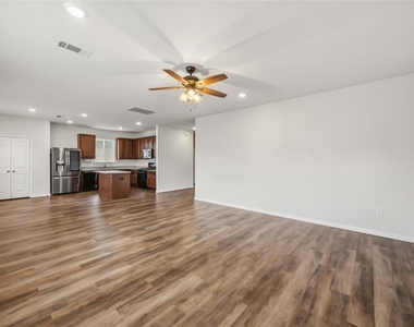 23834 Thistle Spud Lane - Photo Thumbnail 6